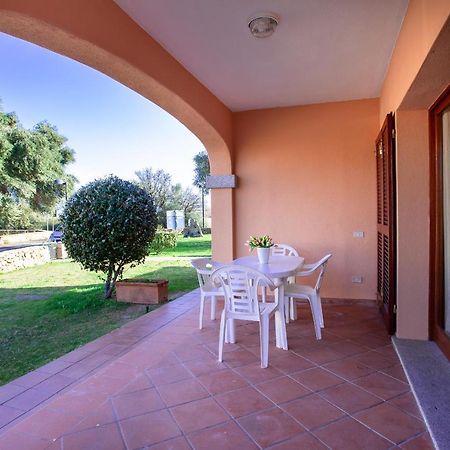 Residence Cinta 3 San Teodoro  Eksteriør bilde