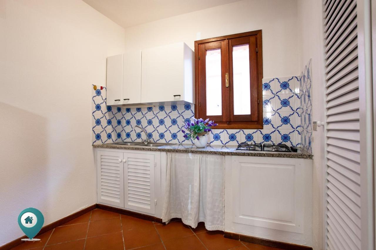 Residence Cinta 3 San Teodoro  Eksteriør bilde